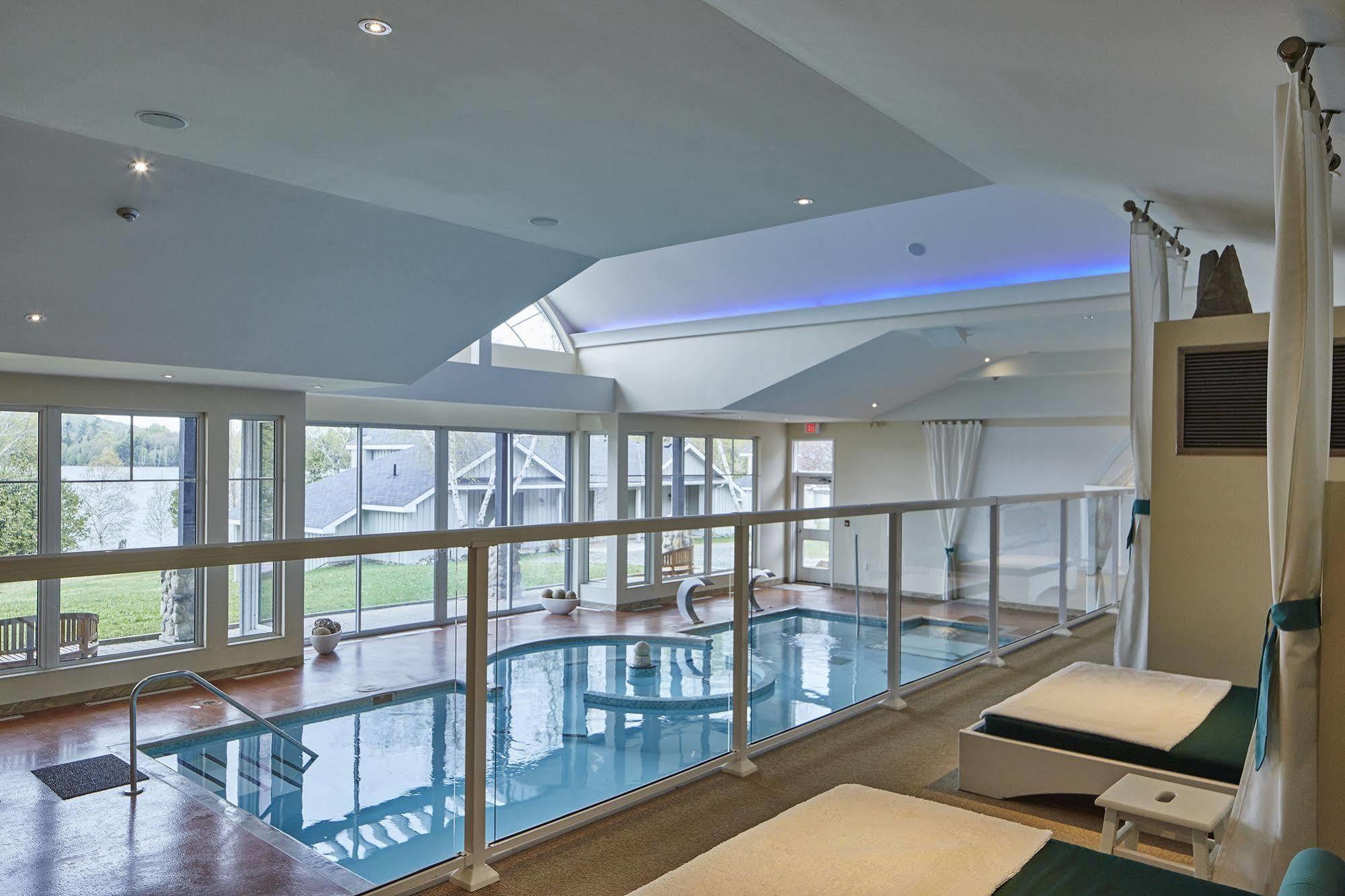 Sir Sam'S Inn & Spa (Adults Only) 핼리버튼 외부 사진