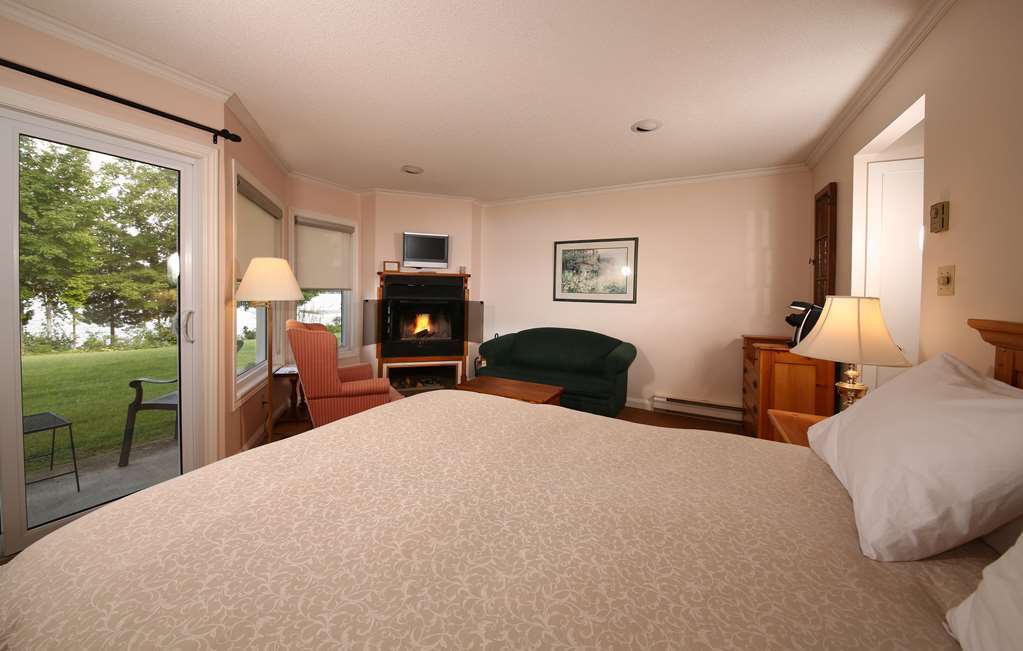Sir Sam'S Inn & Spa (Adults Only) 핼리버튼 객실 사진